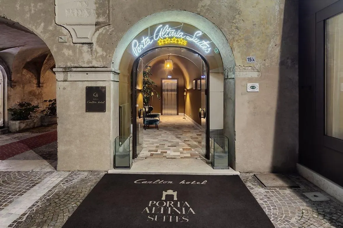 Porta Altinia Suites Treviso Italien